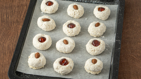 Feine Mandelmakronen 8 Makronen vor dem backen
